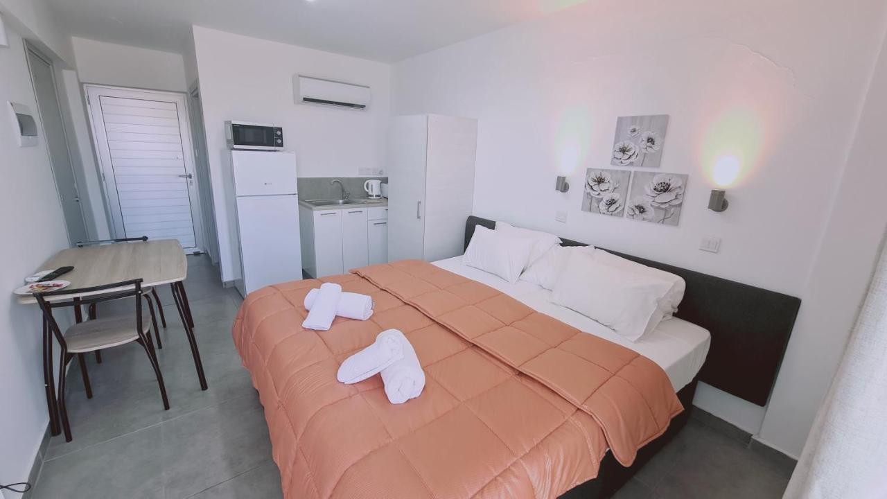 Stay Napa Living Studios Ayia Napa Luaran gambar